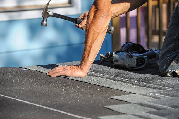 Reliable Emergency Roof Repair contractor in Loami, IL by Ben Roofing and Steel LLC